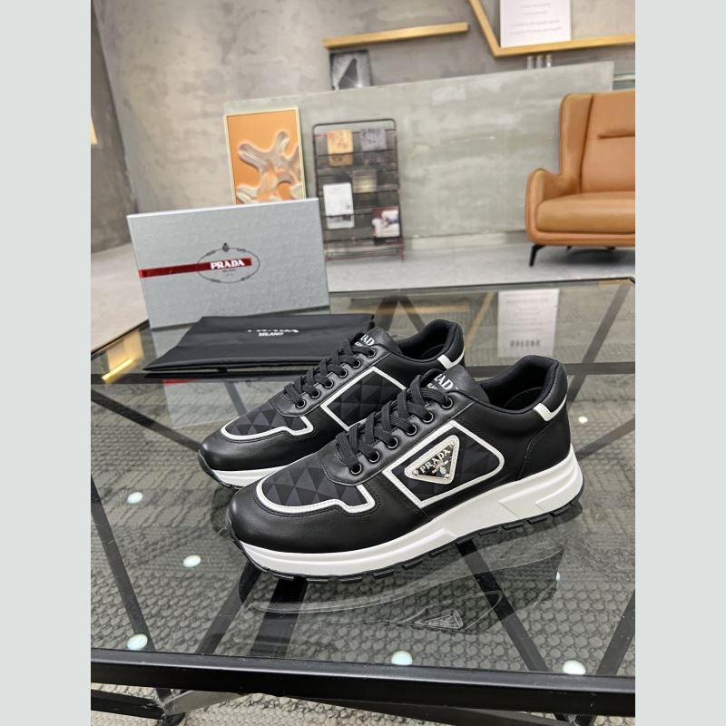 Pra*a sneakers